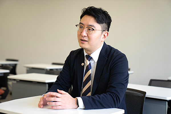 ログインと同時にチェックする[インフォメーション]を全学告知・周知に活用。